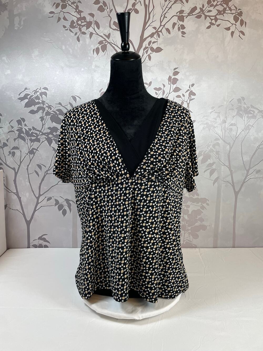 Worthington Woman 1X V-Neck Blouse Black Tan Geometric Dot Crossover Stretch Top
